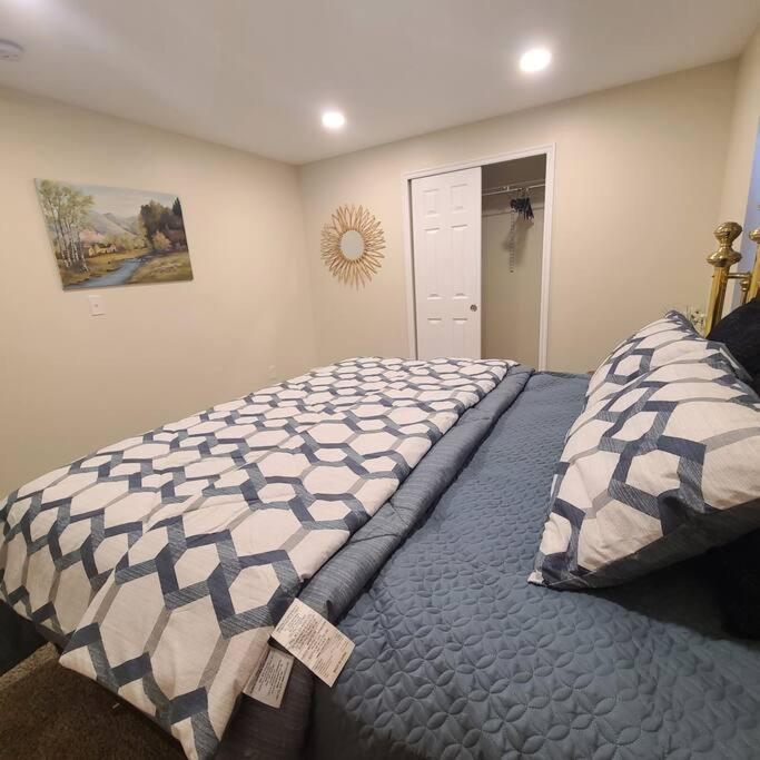 솔트레이크시티 Entire Huge Basement! Fast Wifi! Private Entrance! 빌라 외부 사진