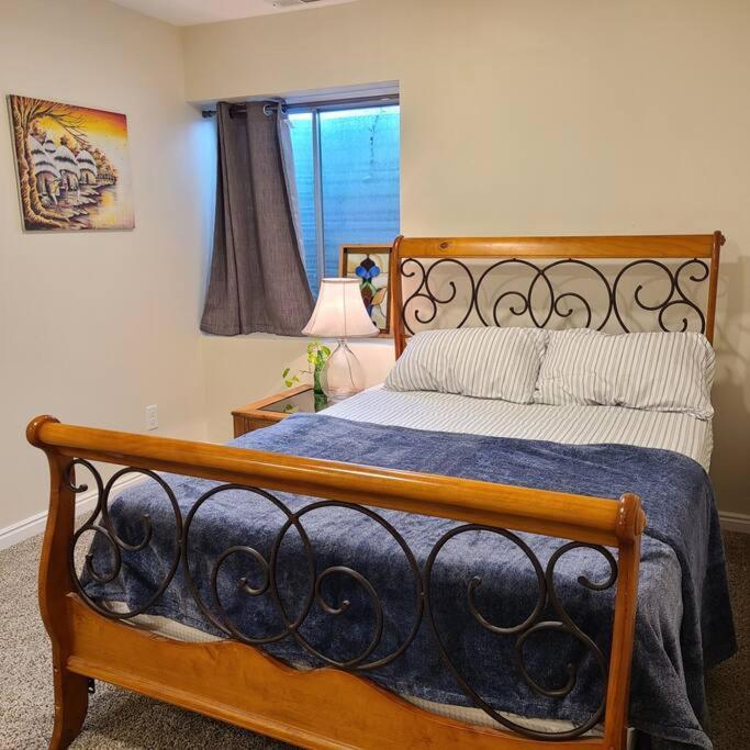 솔트레이크시티 Entire Huge Basement! Fast Wifi! Private Entrance! 빌라 외부 사진
