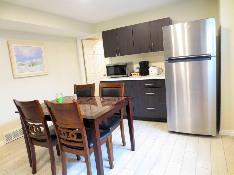 솔트레이크시티 Entire Huge Basement! Fast Wifi! Private Entrance! 빌라 외부 사진